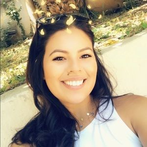 Meet your Posher, Marissa